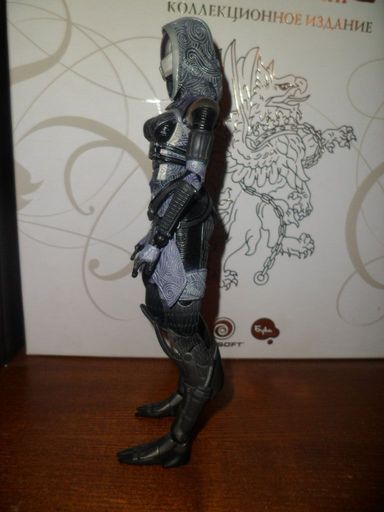 Mass Effect 3 - Mass Effect Play Arts Kai - Tali'Zorah vas Normandy - обзор